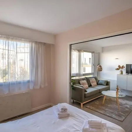 Apartment Joffre 2-4 - Bright 1 Bedroom Near Massena Nice